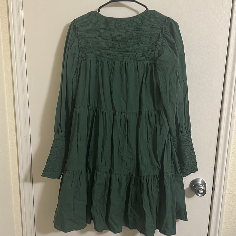EUC Tuckernuck Pomander Place Smocked Emerald Green Long Sleeve Dress - Picture 4 of 4
